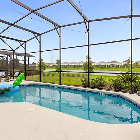 Luxurious Family Home With Themed Bedrooms Pool Theatre Bbq And Games